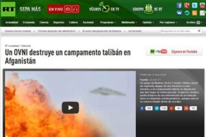 Un OVNI destruye todas las facultades de periodismo de la Tierra