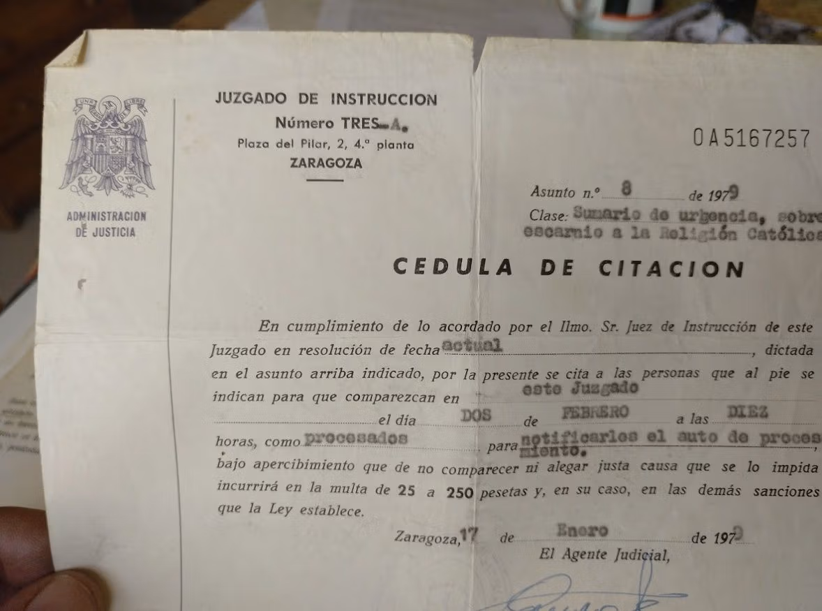 Ocho dibujantes a las puertas de la cárcel 1