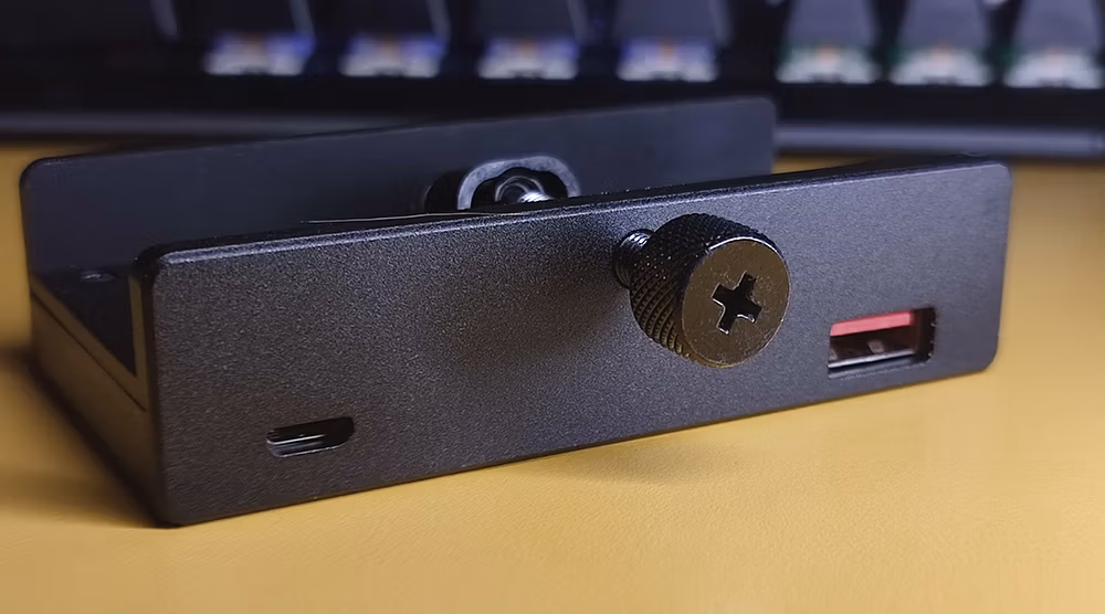 parte trasera del ORICO MH4PU-P, hub USB 3.0 parte trasera del ORICO MH4PU-P, hub USB 3.0