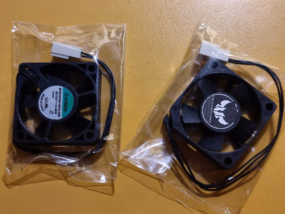 Substituição das ventoinhas SUNON EF35101S2-Q010-G99 19