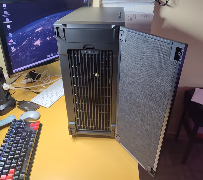 Antec P10C, サイレントタワーケース 2