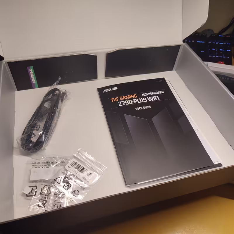 ASUS Tuf Gaming Z790 Plus Wifi-hovedkort 7